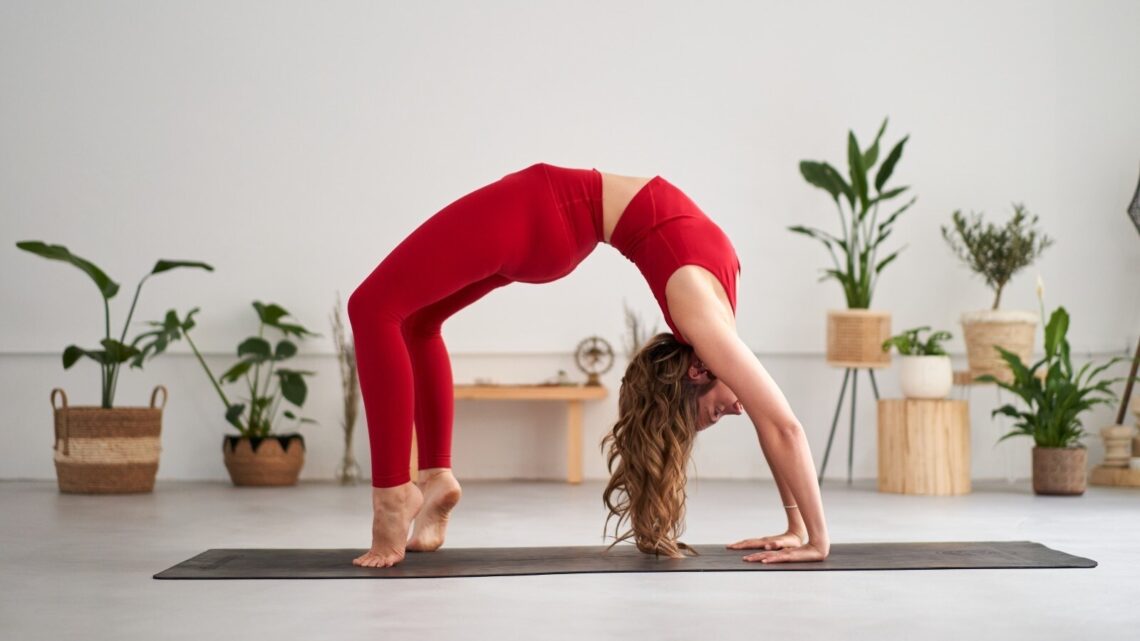 5 Yoga Poses Every Beginner