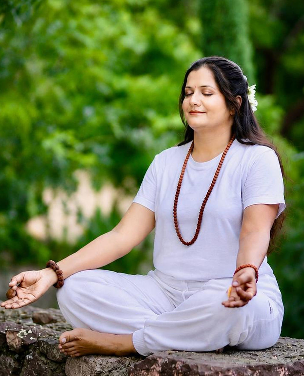 Yogini Manisha Founder Diksha Yoga School